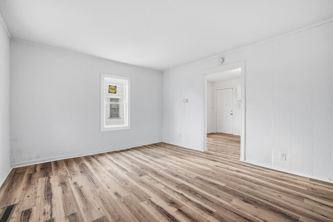 property at 1614 W 18th St