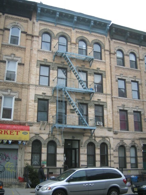 294 Willoughby Ave in Brooklyn, NY - Building Photo - Building Photo