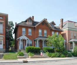 603-607 Oak St in Columbus, OH - Building Photo - Building Photo