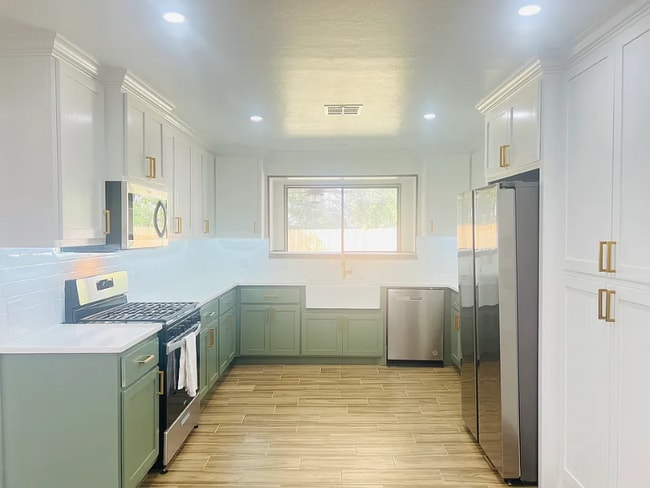 property at 4041 Thunderbird Dr