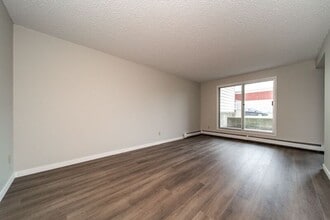 14404-1488A 88a St NW in Edmonton, AB - Building Photo - Building Photo