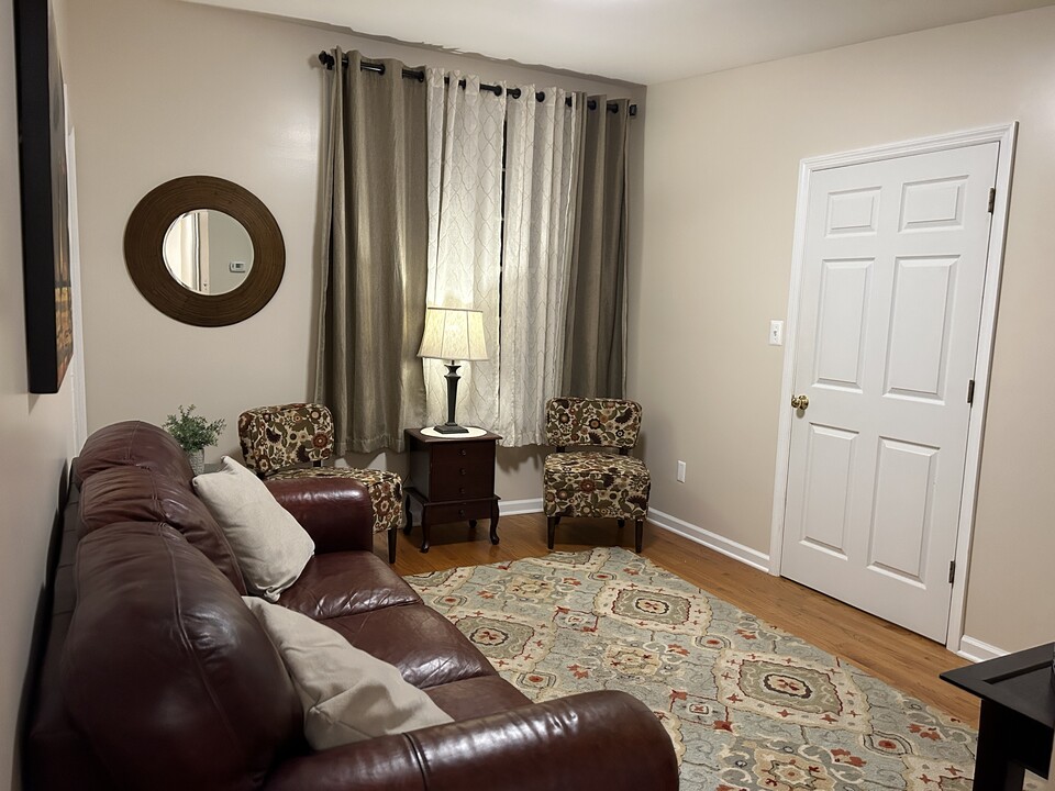 277 Snowden Ln, Unit 1 in Princeton, NJ - Building Photo