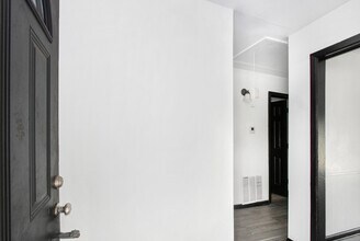 10906 Panay Dr in Houston, TX - Building Photo - Building Photo