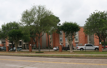 Canfield Lakes in Houston, TX - Building Photo - Building Photo