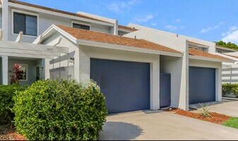 1639 Woodbridge Lakes Cir