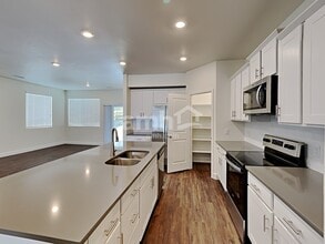 15081 W 82nd Pl in Arvada, CO - Building Photo - Building Photo