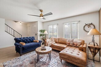 8107 E Vista Dr in Scottsdale, AZ - Building Photo - Building Photo