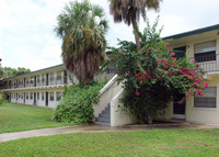 Village Greene in Cocoa, FL - Foto de edificio - Building Photo