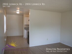 2806 Lerwick Rd in Sacramento, CA - Building Photo - Building Photo