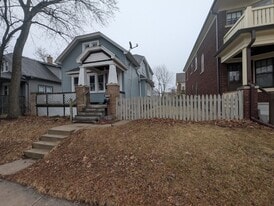 2340 N Bremen St, Unit A in Milwaukee, WI - Building Photo