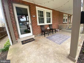 20 E Abington Ave in Philadelphia, PA - Building Photo