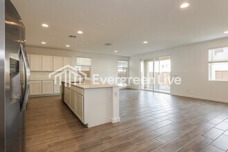 10118 E Ulysses Ave in Mesa, AZ - Building Photo - Building Photo