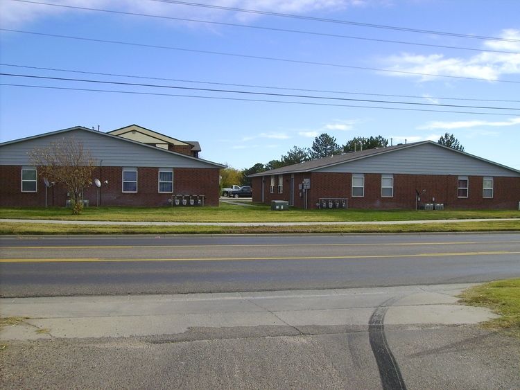 606 Long in Garden City, KS - Building Photo