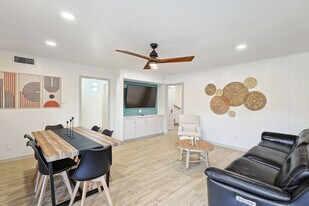 7749 El Pensador Dr in Dallas, TX - Building Photo