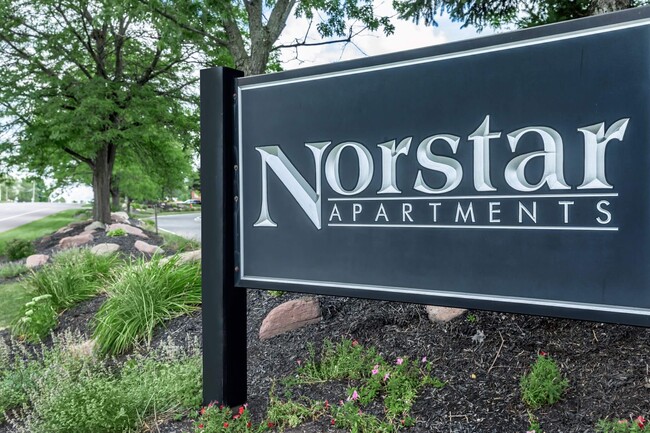 Norstar Apartments in Liverpool, NY - Foto de edificio - Building Photo