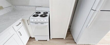 909 University Ave in Honolulu, HI - Building Photo - Building Photo