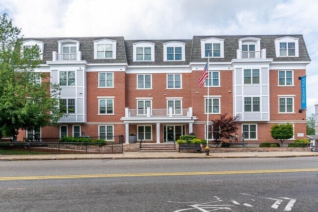 446 Belgrade Ave in Boston, MA - Building Photo - Building Photo