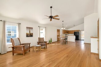 27 Arancia Dr in Fort Collins, CO - Foto de edificio - Building Photo