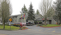 Highland Hills Apartments in Beaverton, OR - Foto de edificio - Building Photo