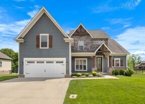 1004 Chagford Dr in Clarksville, TN - Building Photo