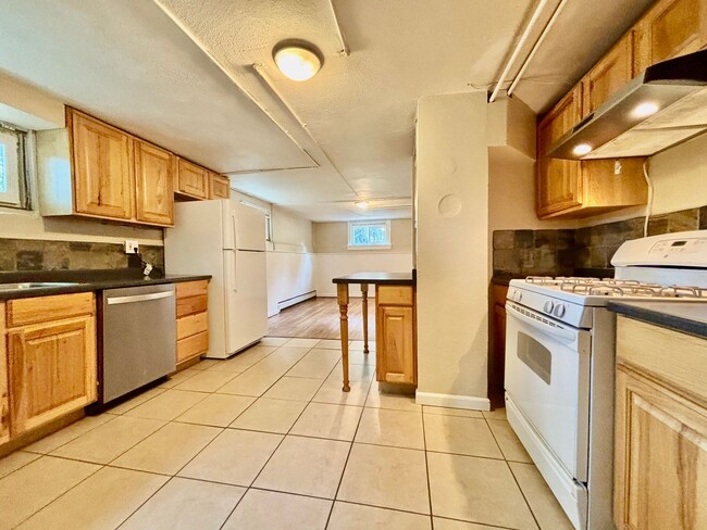 property at 430 E Elizabeth St