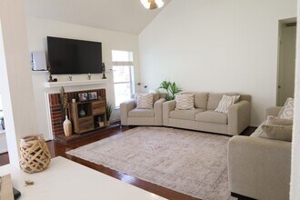 3223 Autumn Bridge Ln in Houston, TX - Building Photo - Building Photo