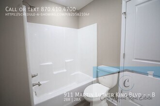 911 Dr M.L.K. Jr Dr in Jonesboro, AR - Building Photo - Building Photo