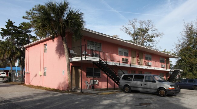 Villager in Jacksonville, FL - Foto de edificio - Building Photo