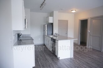 782 Riverfront Pkwy in Chattanooga, TN - Building Photo - Building Photo