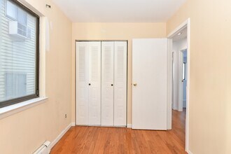 1308 46th St in North Bergen, NJ - Building Photo - Building Photo