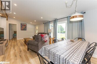 3566 Bayou Rd in Orillia, ON - Building Photo - Building Photo