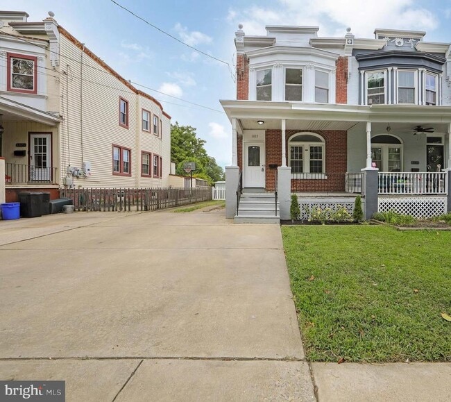 property at 1003 Magill Ave