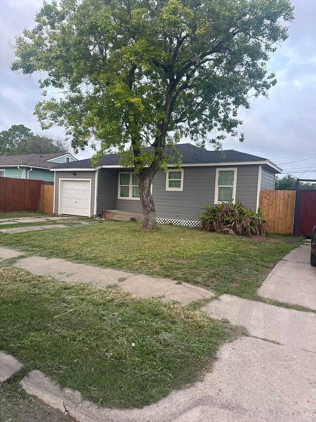 4730 Ingram Dr