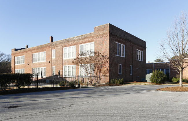 Olde School Commons in Garner, NC - Building Photo - Building Photo