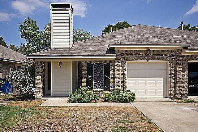 2 Cedar Elm Cir