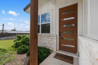 308 2nd St in Georgetown, TX - Building Photo - Building Photo