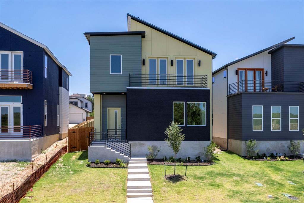 6121 Sendero Hills Pkwy in Austin, TX - Foto de edificio