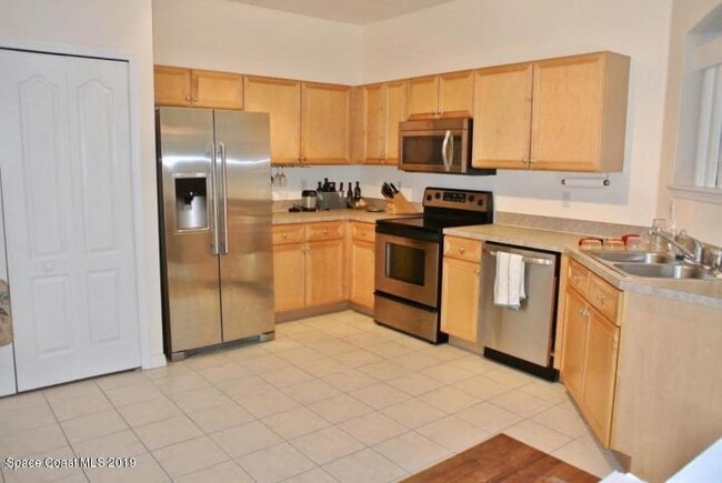 324 Intrepid Way in Indialantic, FL - Building Photo - Building Photo