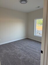 2305 Ave G in Fort Madison, IA - Building Photo - Building Photo