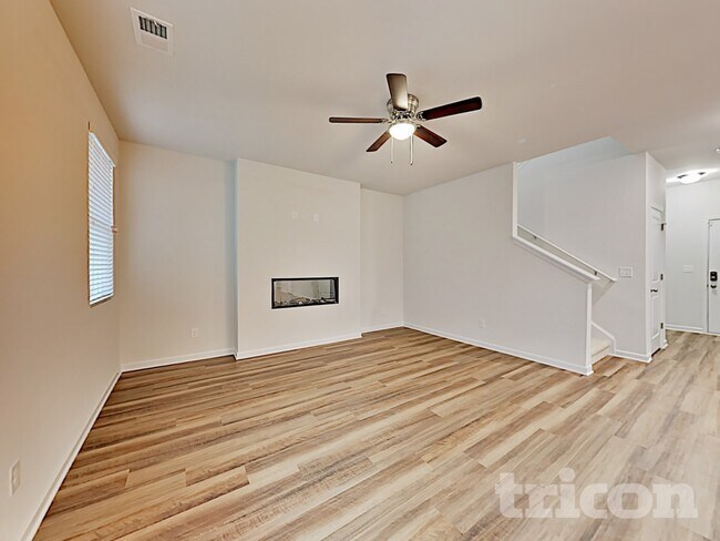 158 Fresh Laurel Ln in Locust Grove, GA - Building Photo - Building Photo