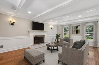 5653 Trowbridge Dr in Dunwoody, GA - Building Photo - Building Photo