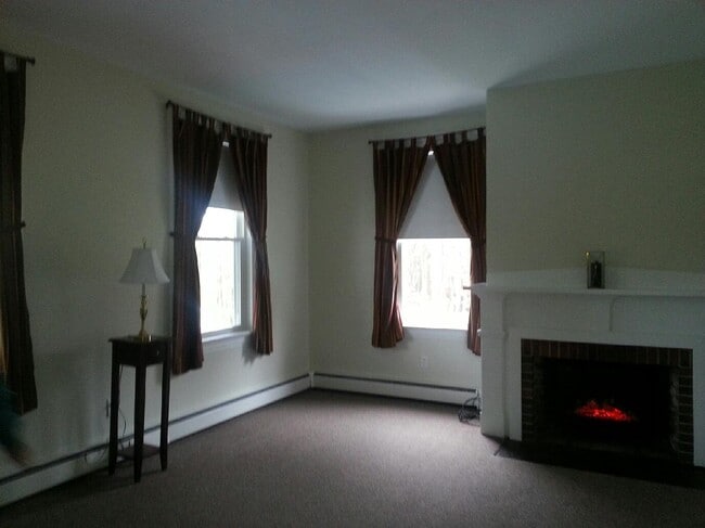 9 Gambo Rd, Unit 4 in Windham, ME - Building Photo - Building Photo