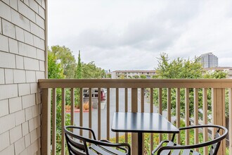 644 Edgewater Blvd in Foster City, CA - Building Photo - Building Photo