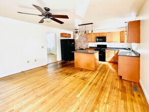 46 King St in Burlington, VT - Building Photo - Building Photo