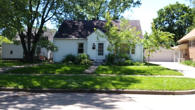 property at 303 W Stanage Ave