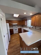 627 Hunter Creek Dr in Grand Junction, CO - Building Photo - Building Photo