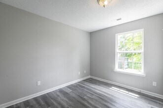 1801 S Lyerly St in Chattanooga, TN - Building Photo - Building Photo