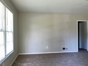 2721 Somerton Dr in Morrow, GA - Building Photo - Building Photo