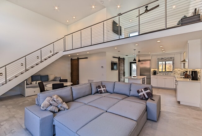 1955 NE 4th St in Deerfield Beach, FL - Building Photo - Building Photo