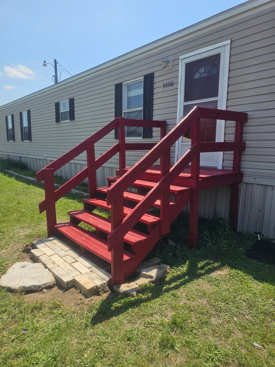 3506 Tomahawk Dr in Granbury, TX - Building Photo